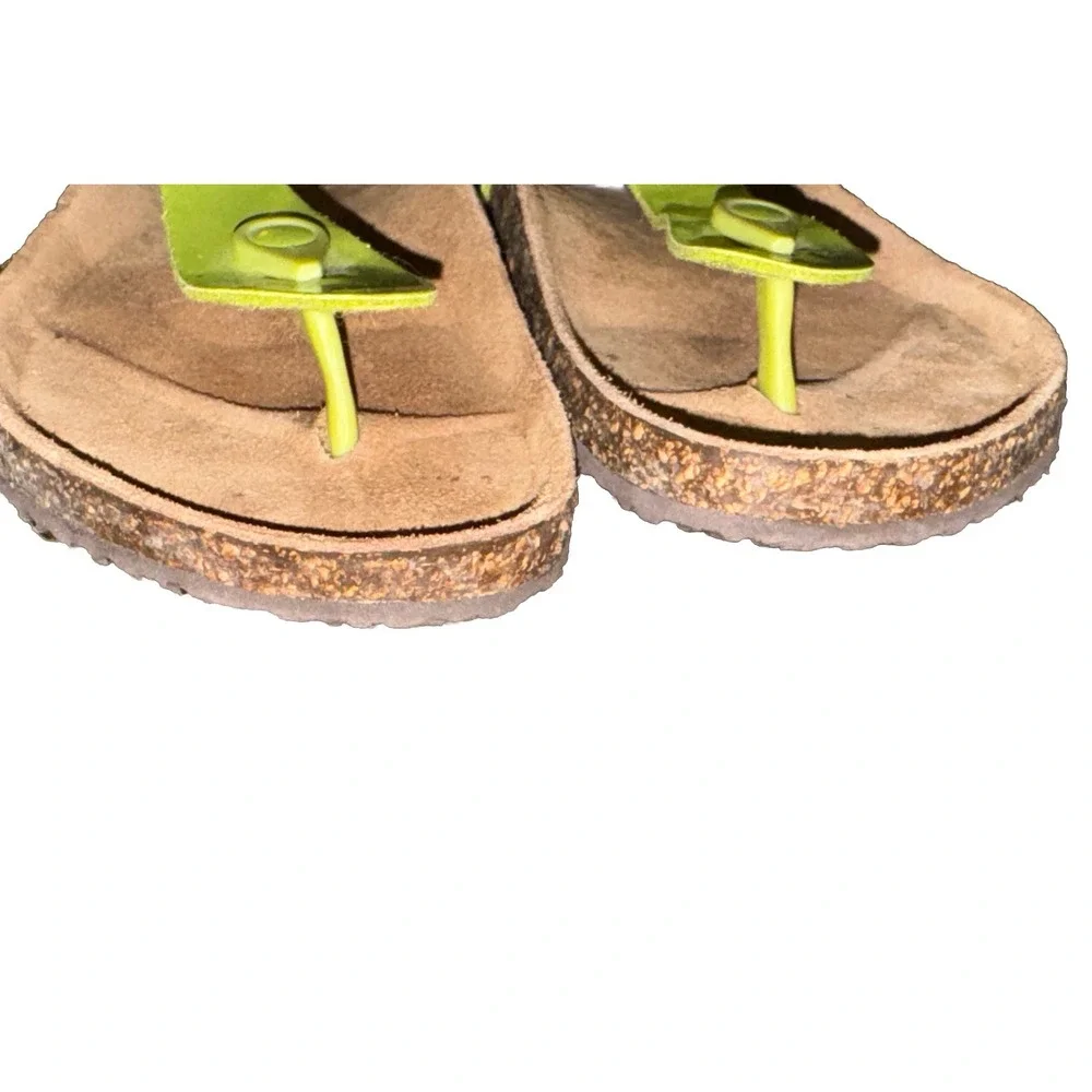 Joe Fresh Cork Footbed Sandals Buckle Toe Post Comfort Neon Green Women's 9